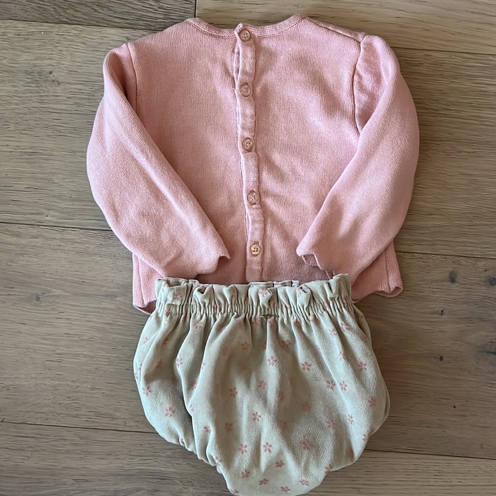 Mayoral Sweater & Bloomer Set sz 12 months - Picture 3 of 5